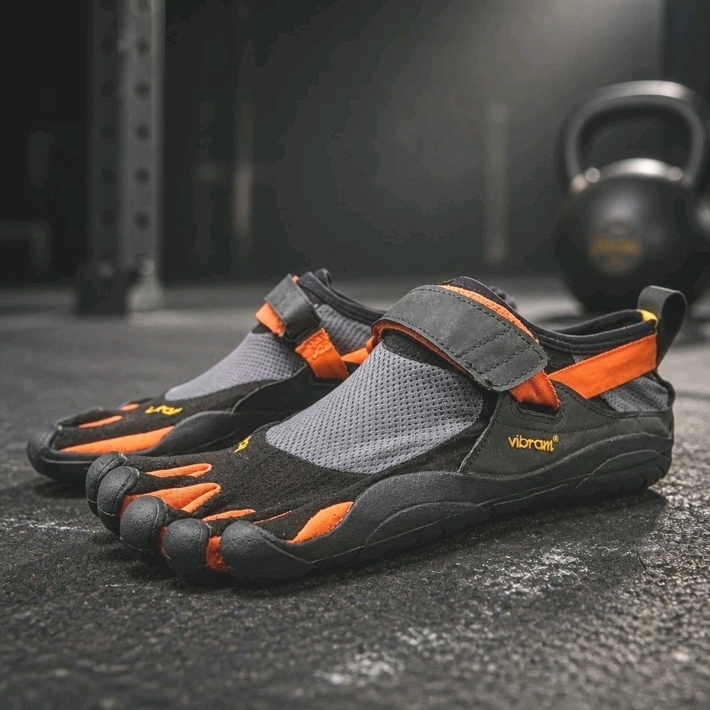 Vibram FiveFingers M1483 Minimalist Black Orange Mesh Men's EU 42 / US 9.5-10